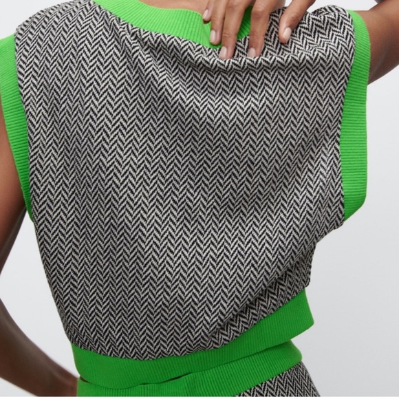 Zara Jacquard Pullover Vest . - Picture 5 of 5